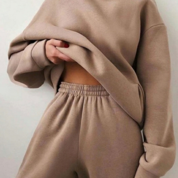 Dark Green Medium Sweat Shirt & Pants♡ - Picture 7 of 10